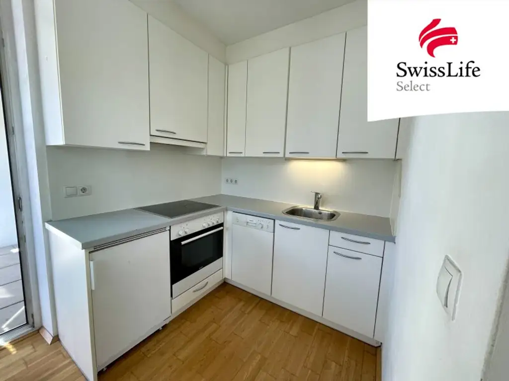 Stilvolle 2-Zimmer-Wohnung mit Loggia, Schrankraum und Garagenplatz – Nähe Längenfeldgasse