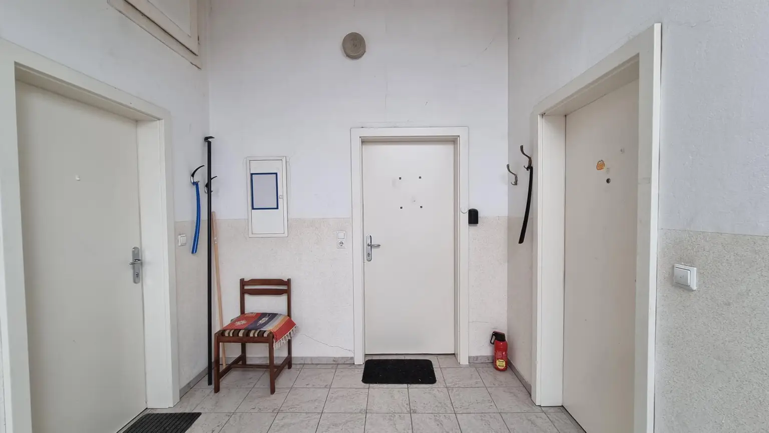 2.OG_Vorraum_Stiegenhaus