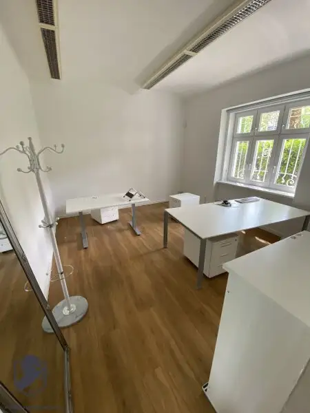 Zum Verkauf gelangt eine außergewöhnliche Villa in absoluter Bestlage von Hietzing