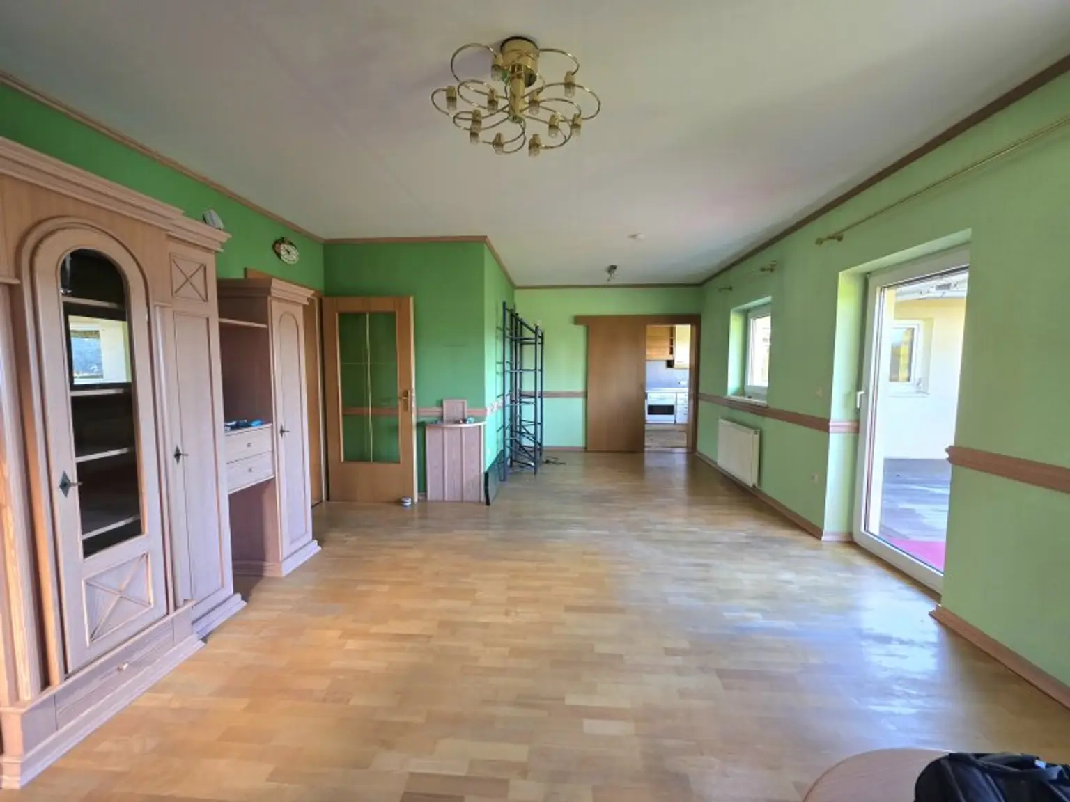 Ruhige 4-Zimmer-Wohnung mit Terrasse und Aussicht!