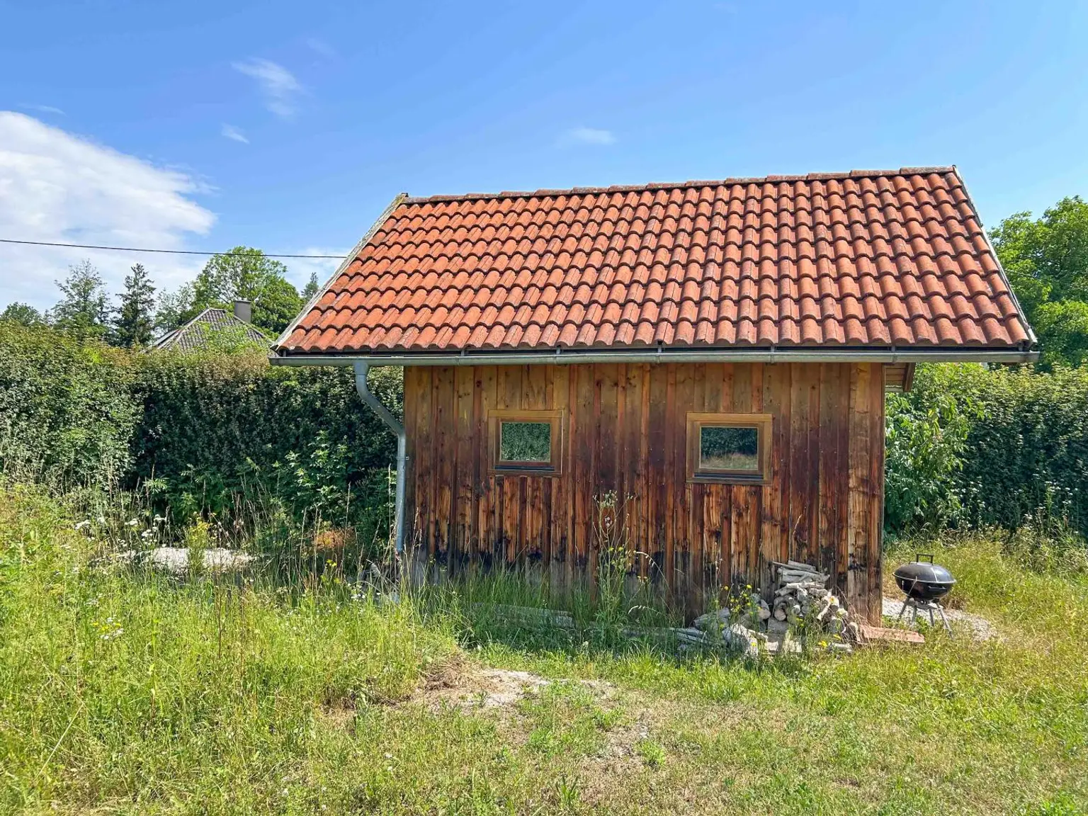 SEHR SCHÖNES Grundstück für IHR TRAUMHAUS - EBEN - SONNIG - RUHIG - RASCH auf der Autobahn !