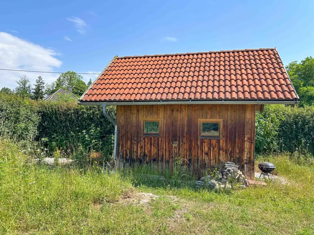 SEHR SCHÖNES Grundstück für IHR TRAUMHAUS - EBEN - SONNIG - RUHIG - RASCH auf der Autobahn !