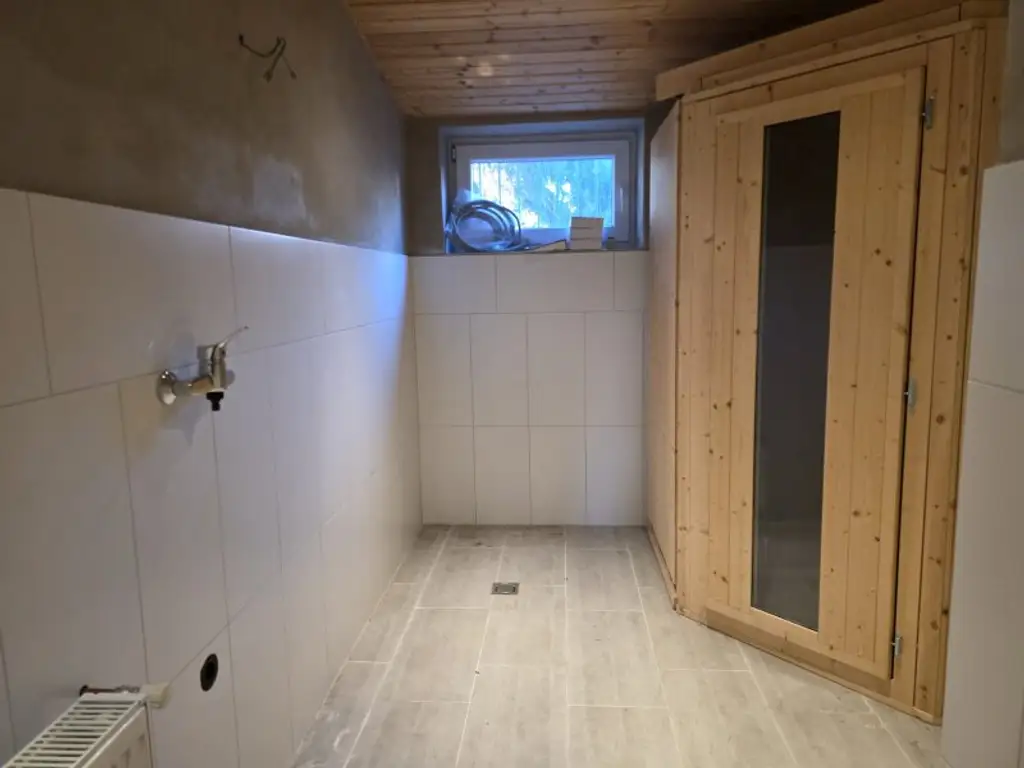 NEUER PREIS: 1875 m² großes GRUNDSTÜCK - DIREKT am Fuße des BISAMBERG - WESTAUSRICHTUNG