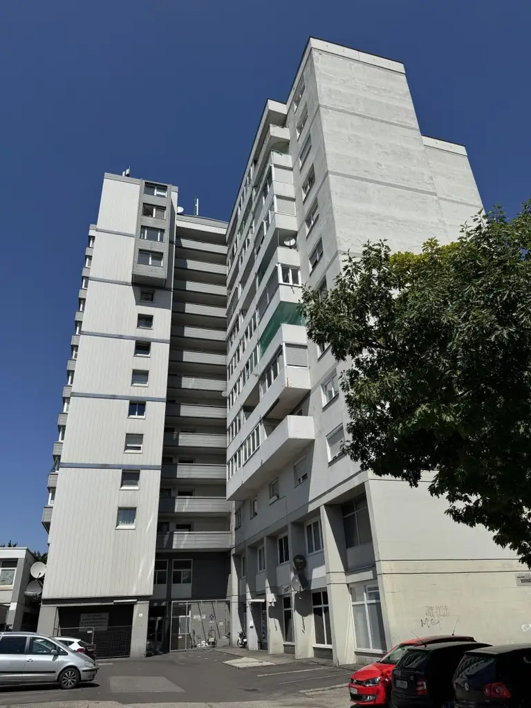 Günstige Kleinwohnung mit Fernblick