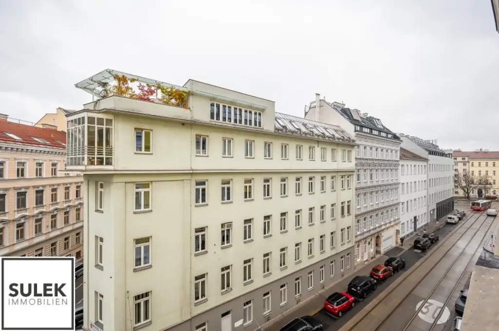 *** Fugbachgasse 7: Generalsanierte 3 Zimmer Altbauwohnung mit praktischem Grundriss und Balkon *** Nähe Augarten ***