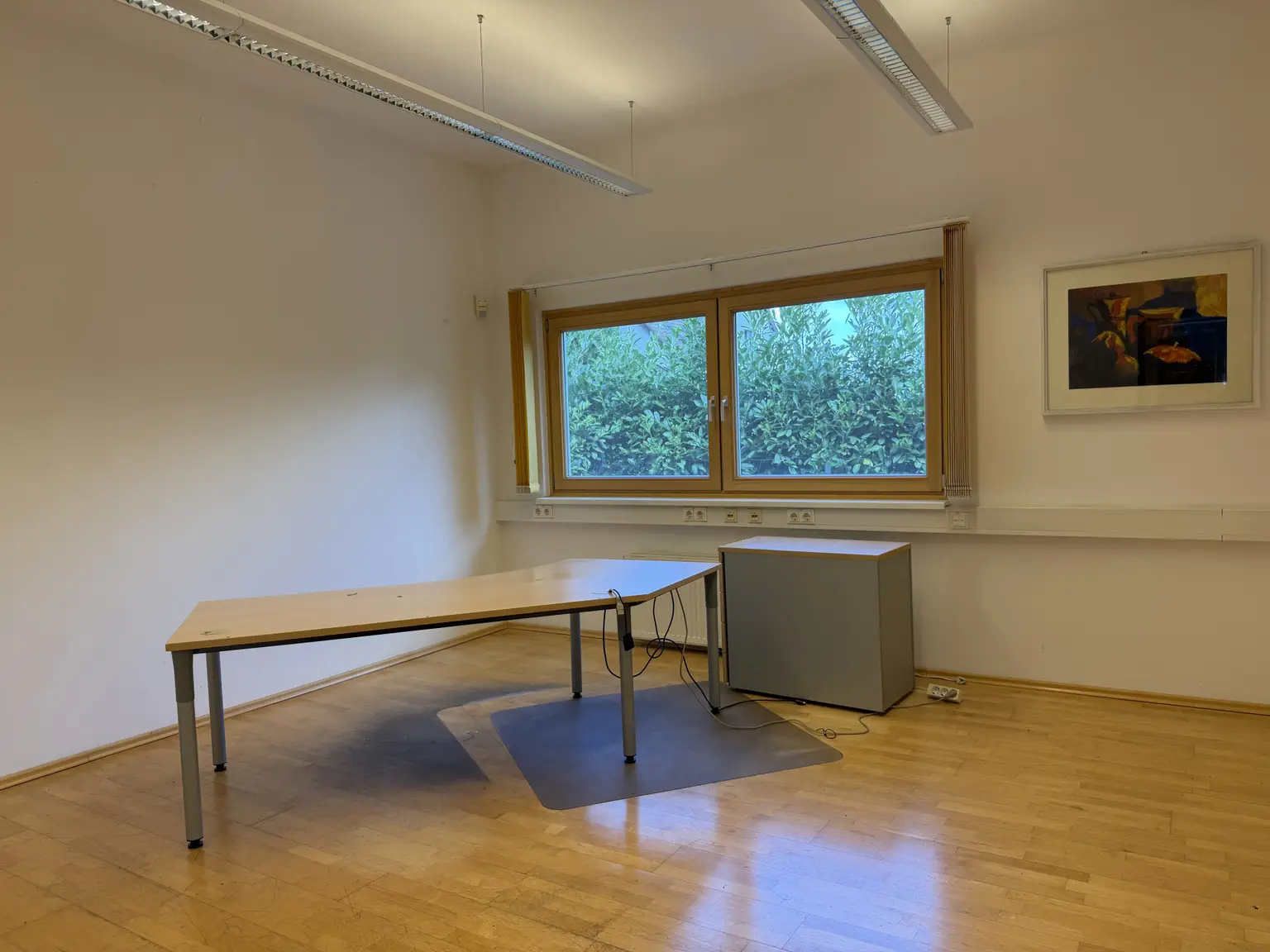 Büro 1