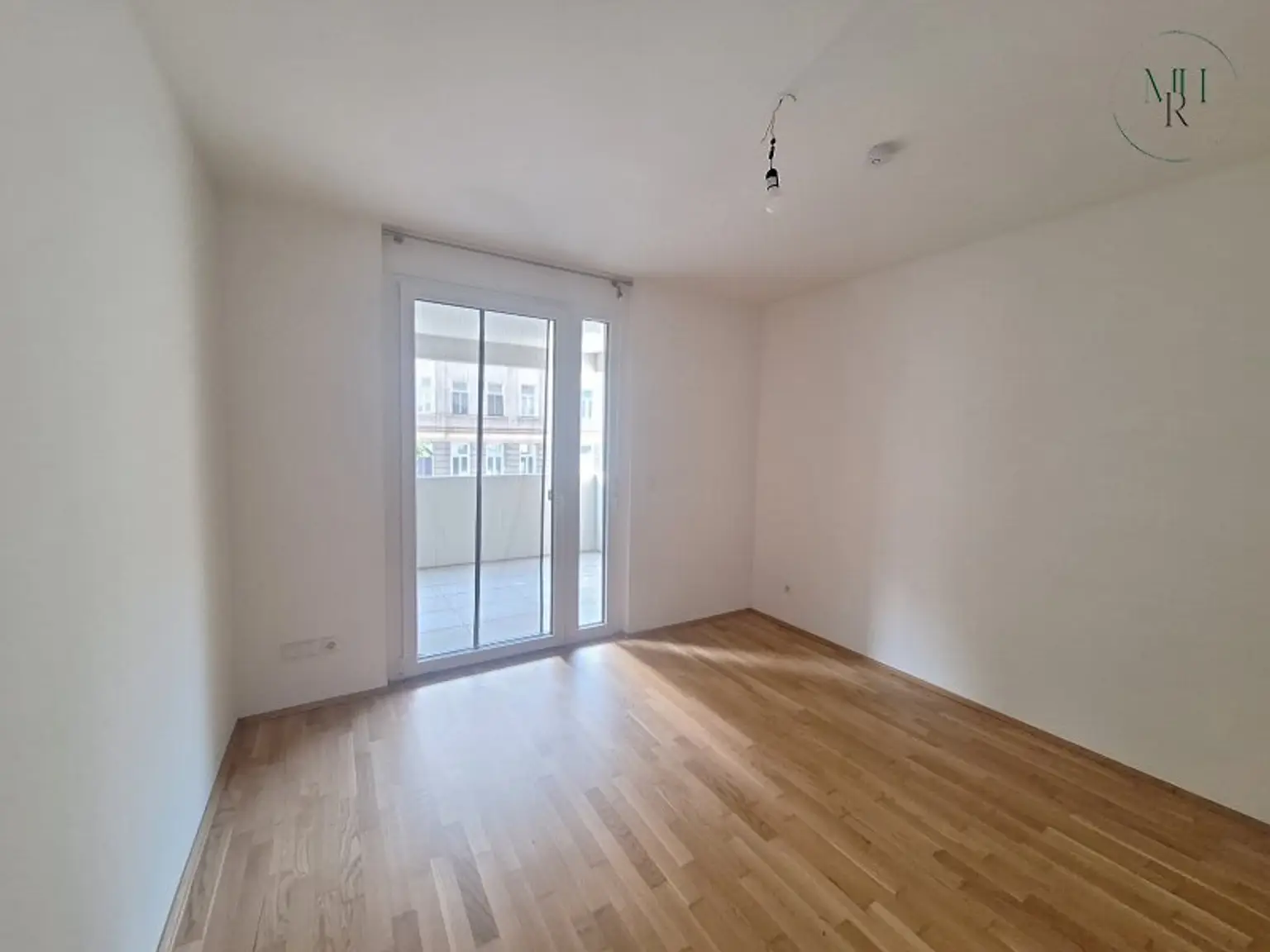 Ein Zuhause zum Wohlfühlen mit großzügigem Balkon direkt bei U3