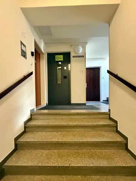 Sehr gut aufgeteilte 3 Zimmerwohnung mit separater Küche und KFZ-Stellplatz