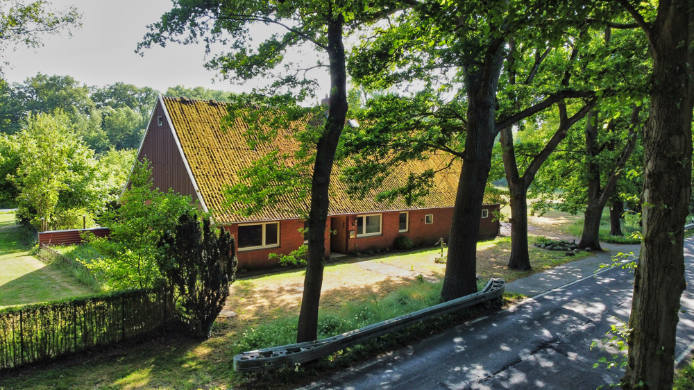 Keine Käuferprovision! Familienhaus mit Stall in Randlage!