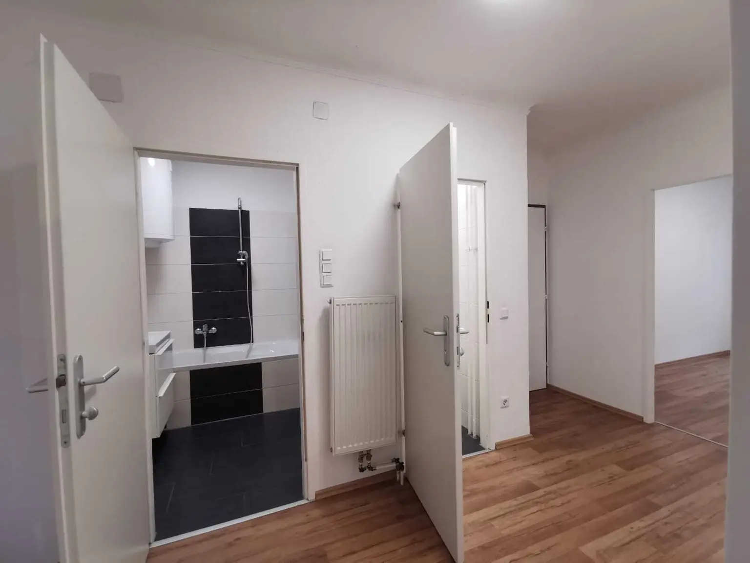 Sonnige 3 Zimmer Wohnung mit Gartenbenützung