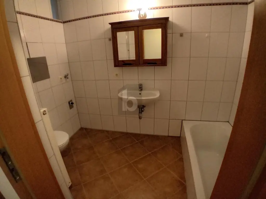 WOHNEN MIT GARTENIDYLLE ? WOHNHIT NAHE MURPARK