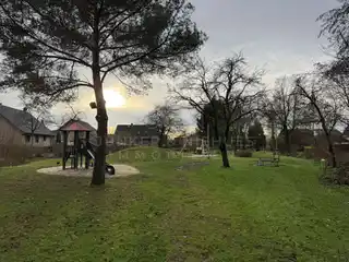 Nahliegender Spielplatz