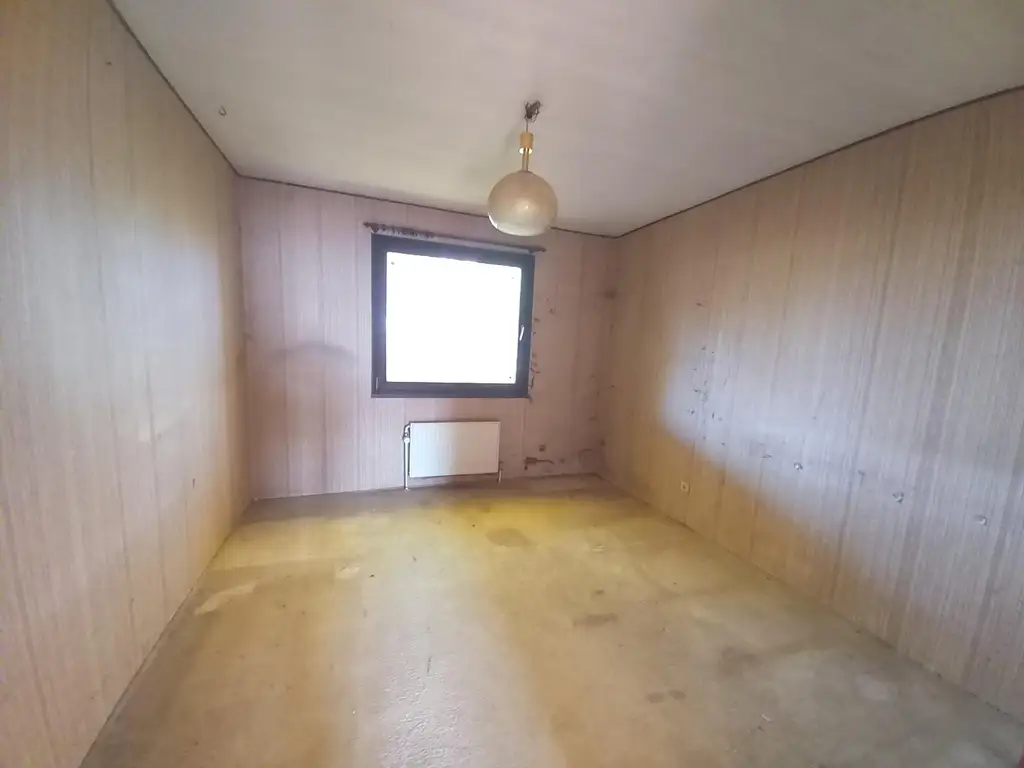 BUNGALOW AUF SONNIGEN GRUNDSTÜCK IN DER MARIA THERESIA SIEDLUNG