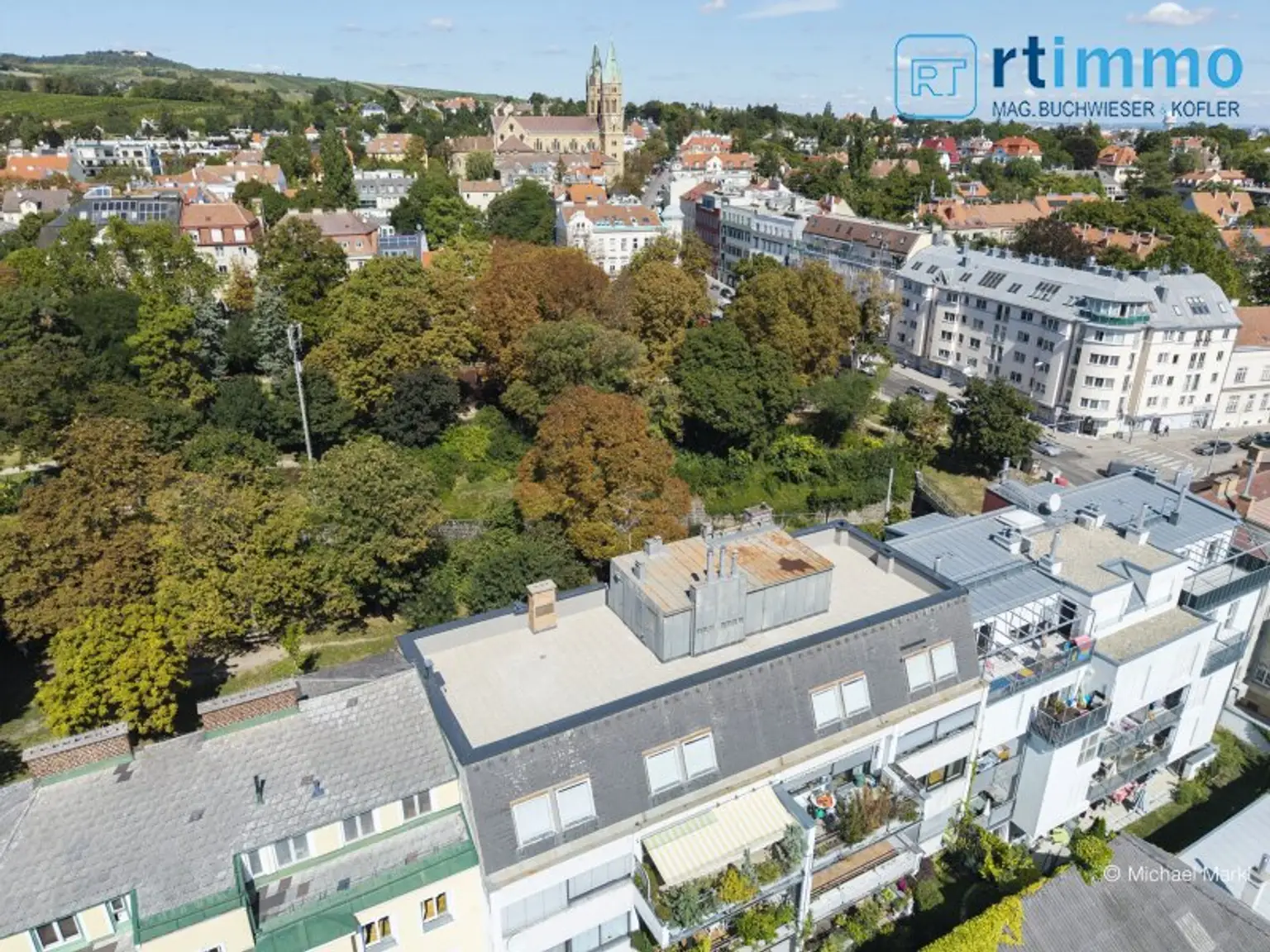 360 GRAD RUNDUMBLICK ÜBER DÖBLING von Ihrer 152qm Dachterasse und eine geräumige 4 Zimmer -Dachgeschosswohnung wartet auf Sie