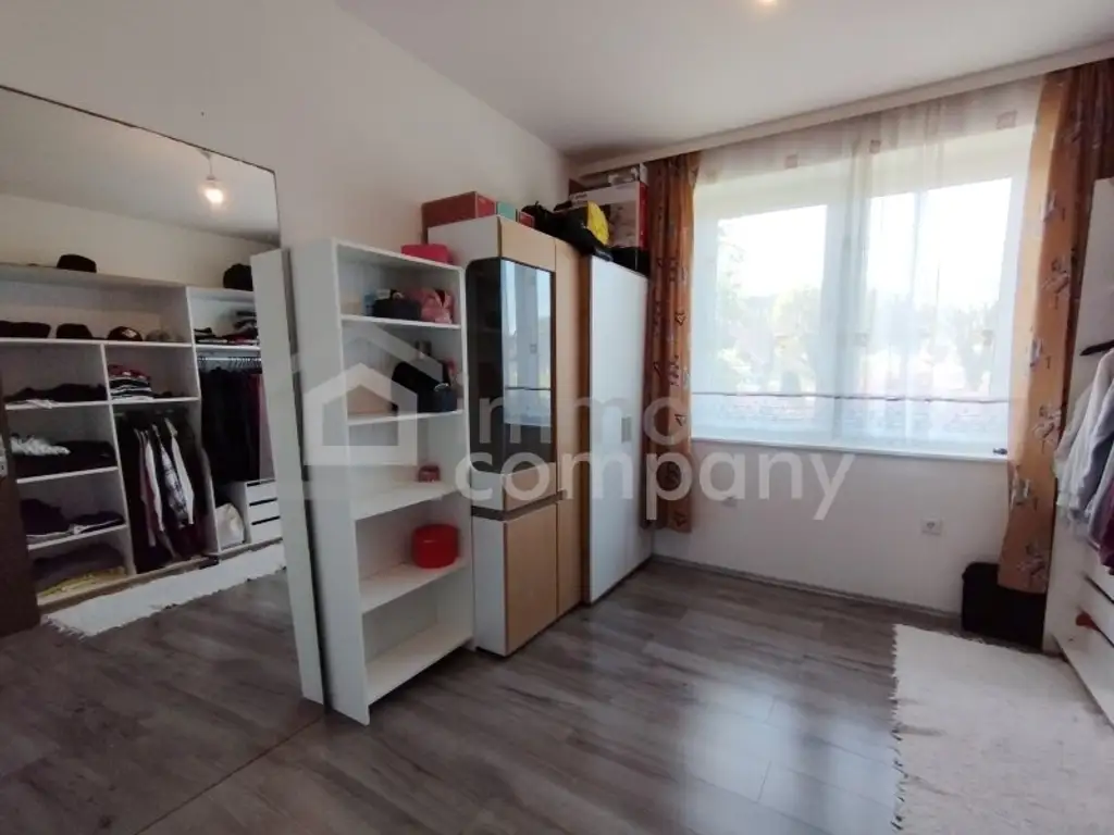 Geräumiges Wohnhaus mit viel Außenfläche!