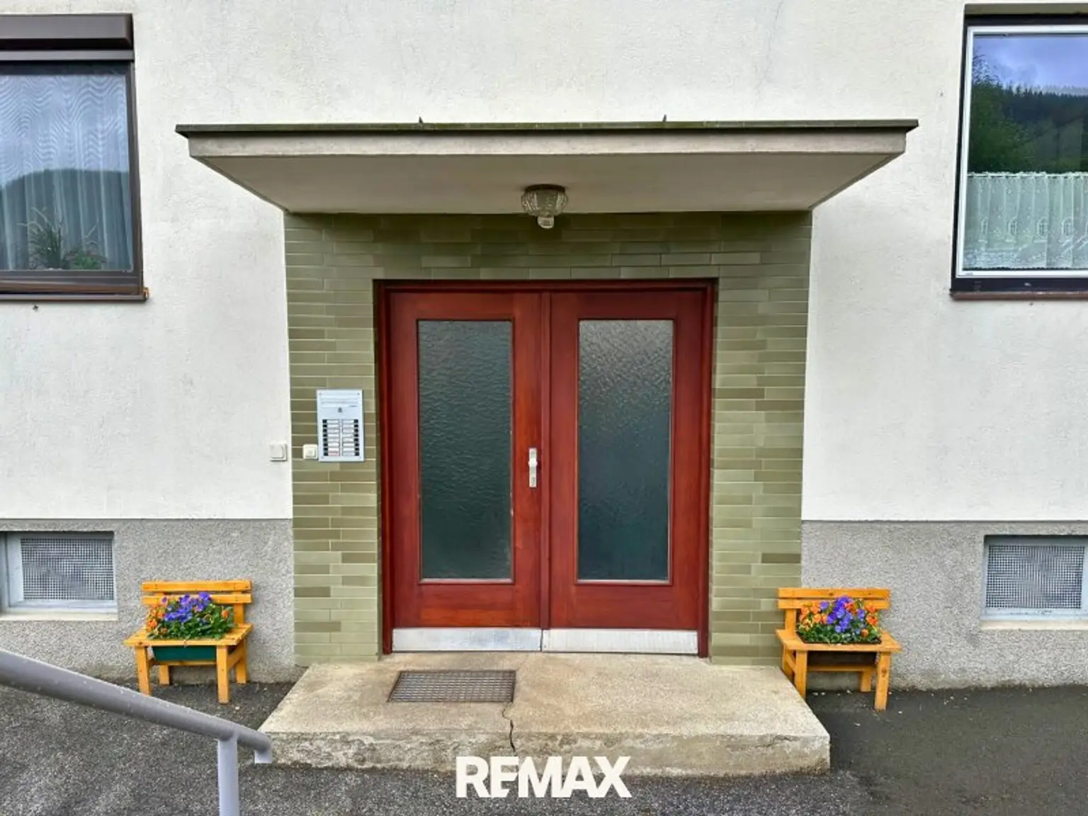 *** Charmante 2-Zimmer-Wohnung mit Loggia & Bergblick in Aflenz ***