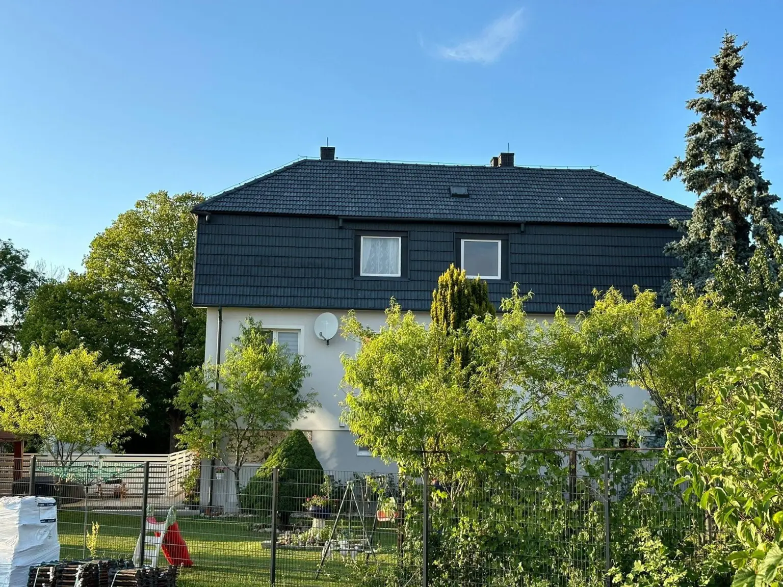 "Ein Haus für Familie & InvEsTmEnT!"