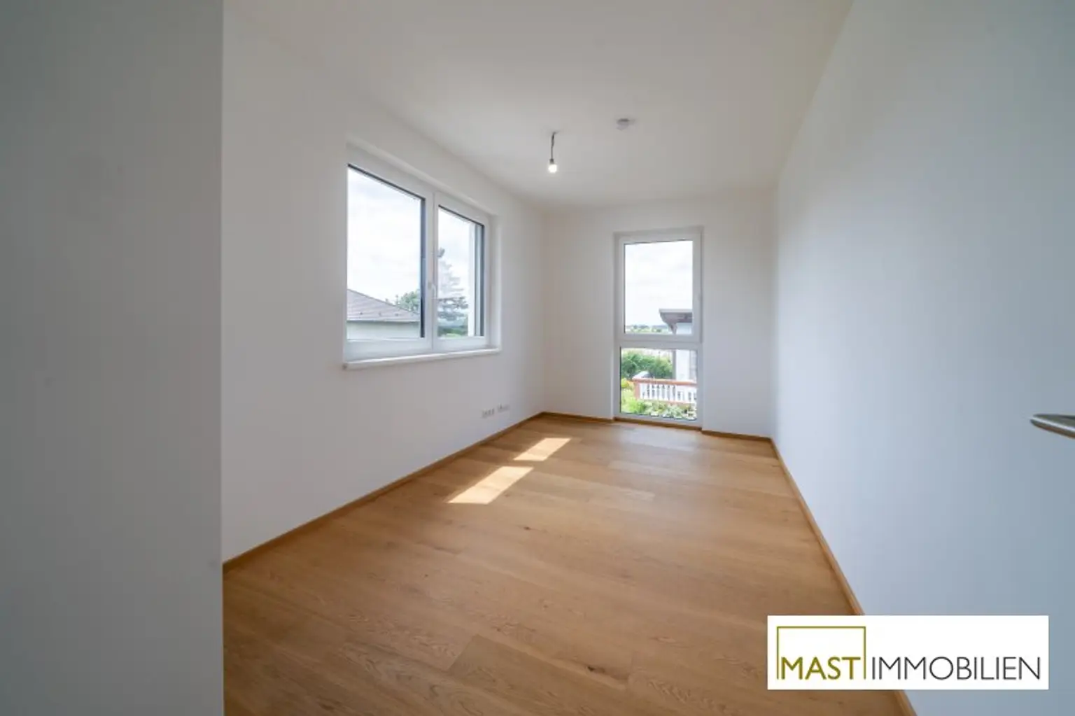 Exklusives 5-Zimmer Einfamilienhaus mit traumhaftem Garten