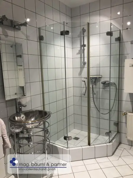 Ruhige , moderne  2 Zimmer für Single und Paare