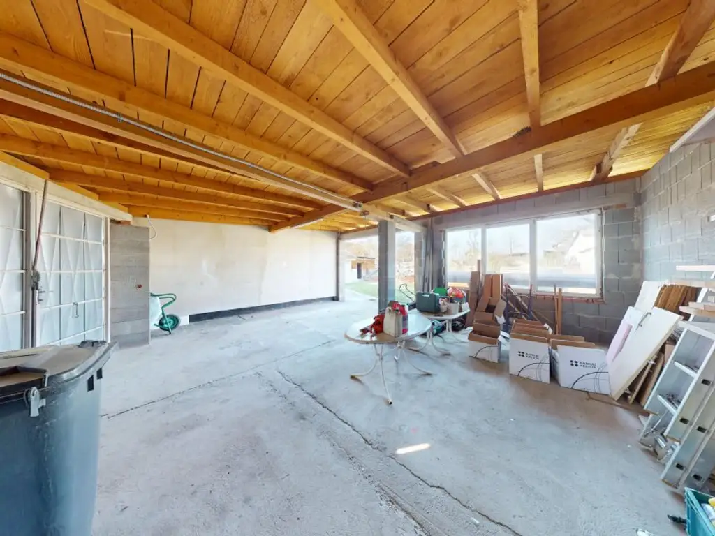 SANIERUNGSSCHNÄPPCHEN! Wer hier Hand anlegt, erfüllt sich seinen Wohntraum! Nähe Therme "Silent Spa"!