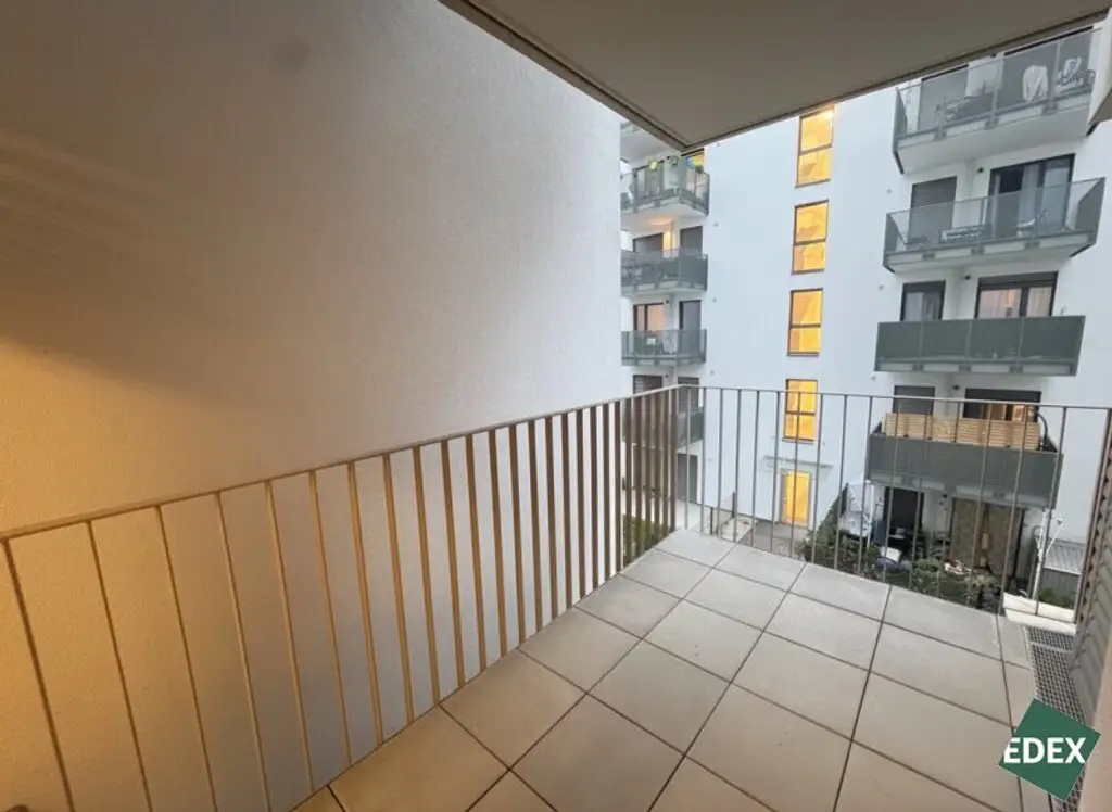 Moderne 2-Zimmer-Wohnung mit Balkon nahe U1