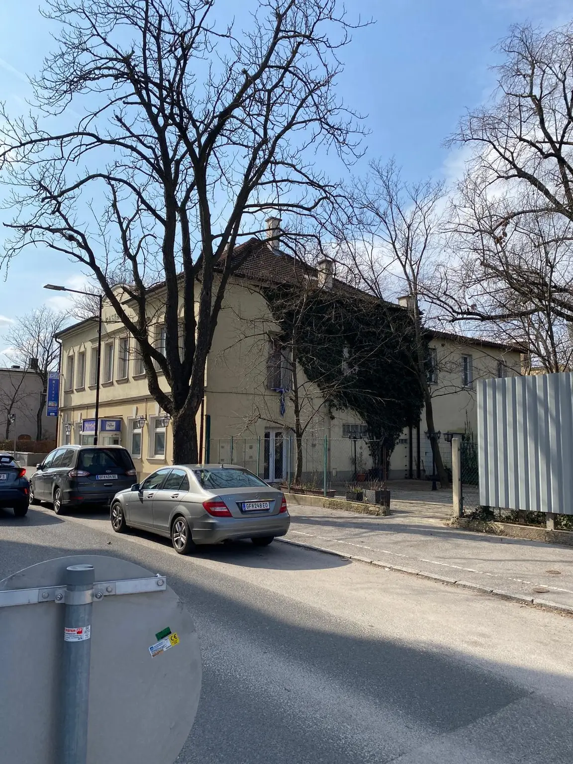 GASTRONOMIEFLÄCHE MIT SCHÖNEM GARTEN IN GÄNSERNDORF NÄHE BAHNHOF GASTROTEL IMMOBILIEN