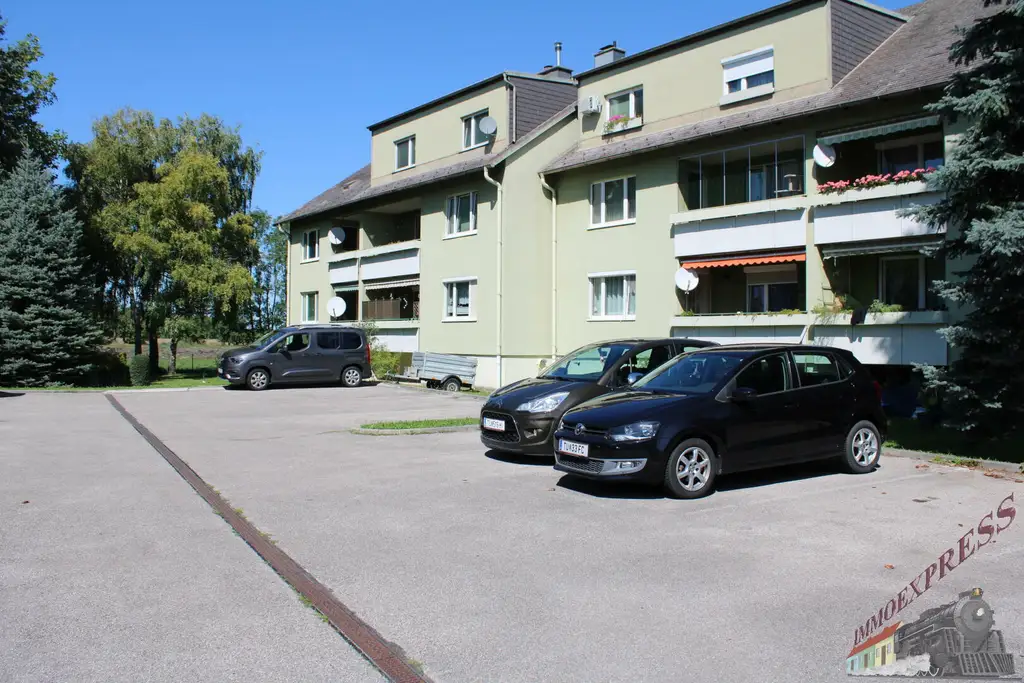 Sehr gut gelegene 3 Zimmer Mietwohnung in Königstetten bei Tulln mit  22 m² Hobbyraum