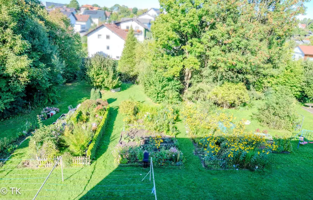 Eigentumswohnung mit eigenem Garten