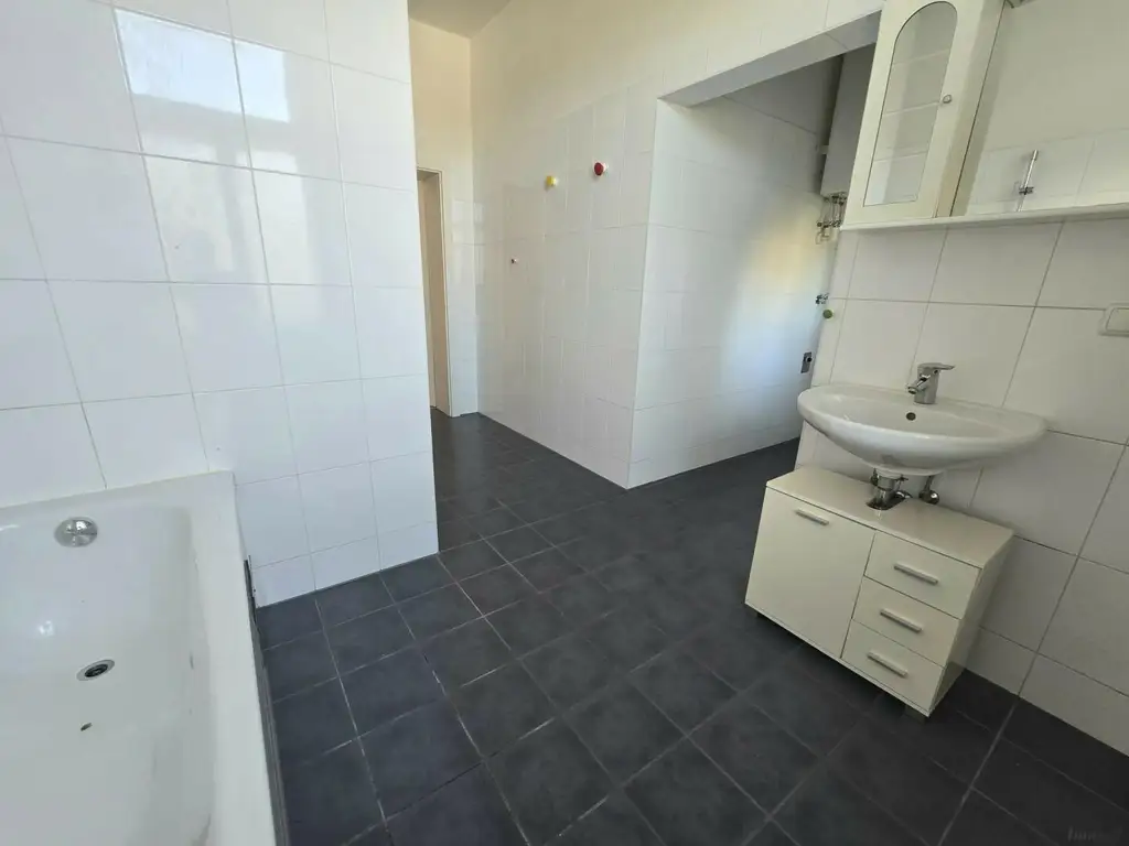 Geräumige 3-Zimmerwohnung mit Balkon - Eggenberg!