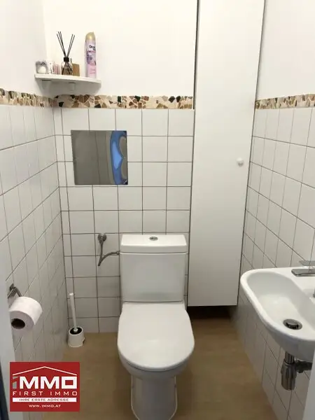 *NEUER PREIS* - TRAUMHAFTE DACHGESCHOSSWOHNUNG MIT LOGGIA IN LANGENZERSDORF