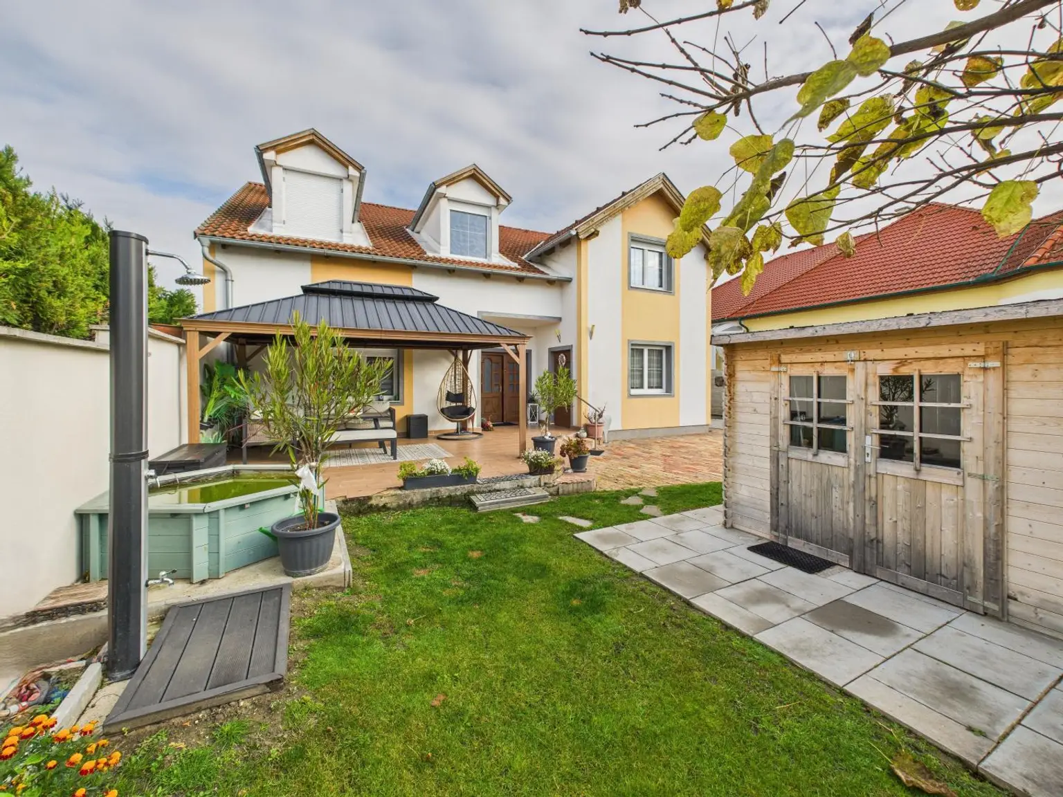 Sonnenverwöhntes Anwesen in Illmitz/Seewinkel - 2 Wohneinheiten -1 Lebensgefühl