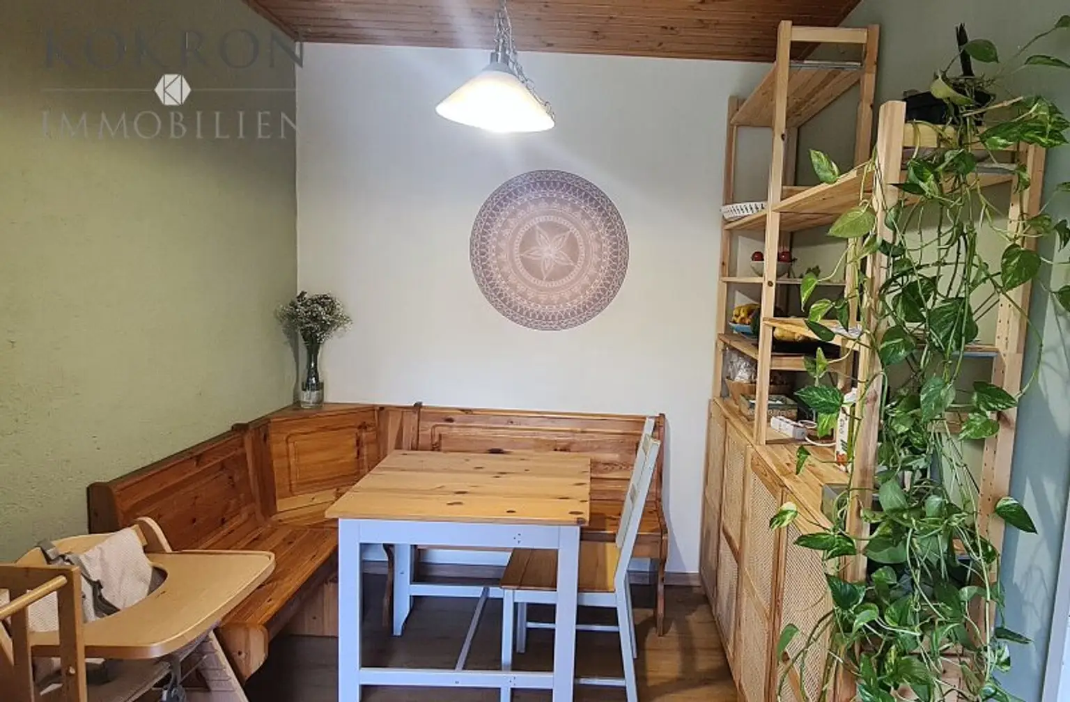 Medi-Raum, Maxi-Garten, Freude pur