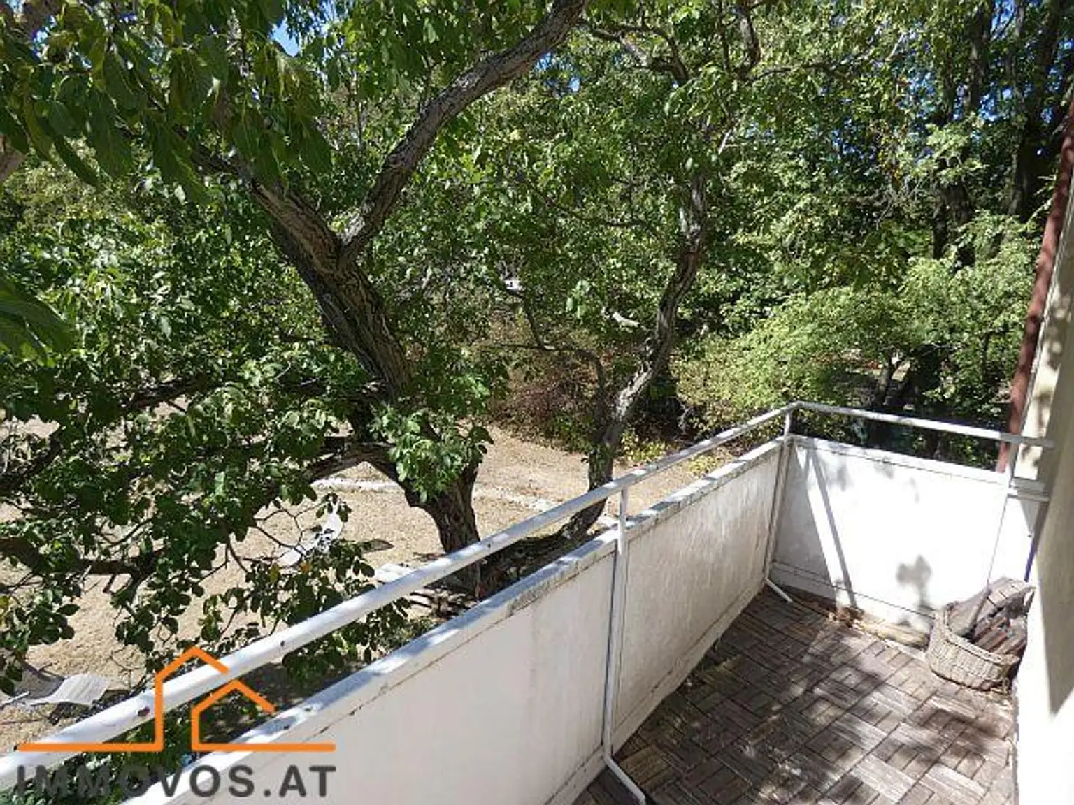 Balkon Ansicht 1.jpg