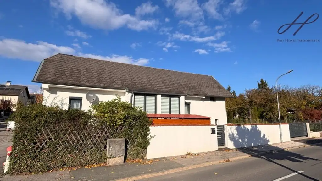 kernsaniert: gemütliches, bezugsfertiges Einfamilienhaus