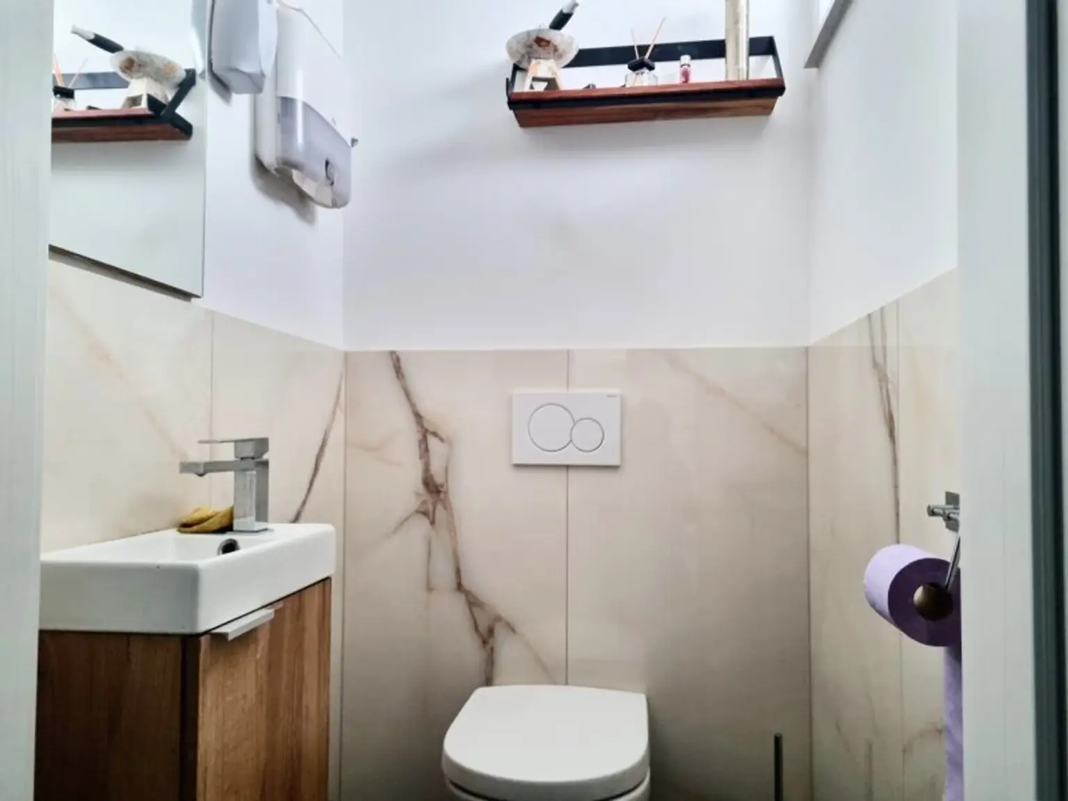 Ruhiges Wohnen vor den Toren Wiens – 6 Zimmer, 2 Bäder, Garten, Wintergarten & zwei Stellplätze