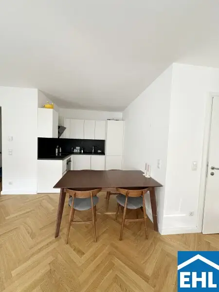 Großzügige 2 Zimmerwohnung im schönen 4. Wiener Gemeindebezirk!