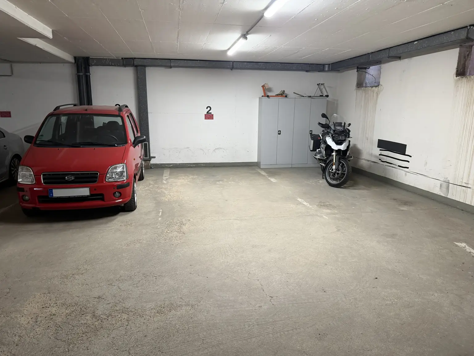 Tiefgaragenstellplatz
