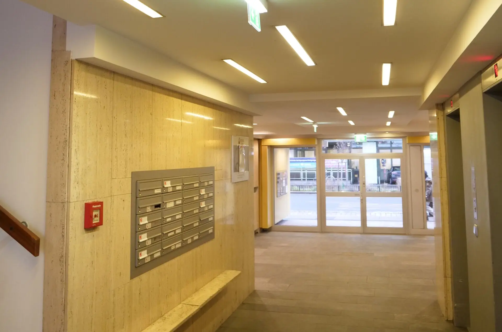 1040 Wien, Operngasse 20 Eingang