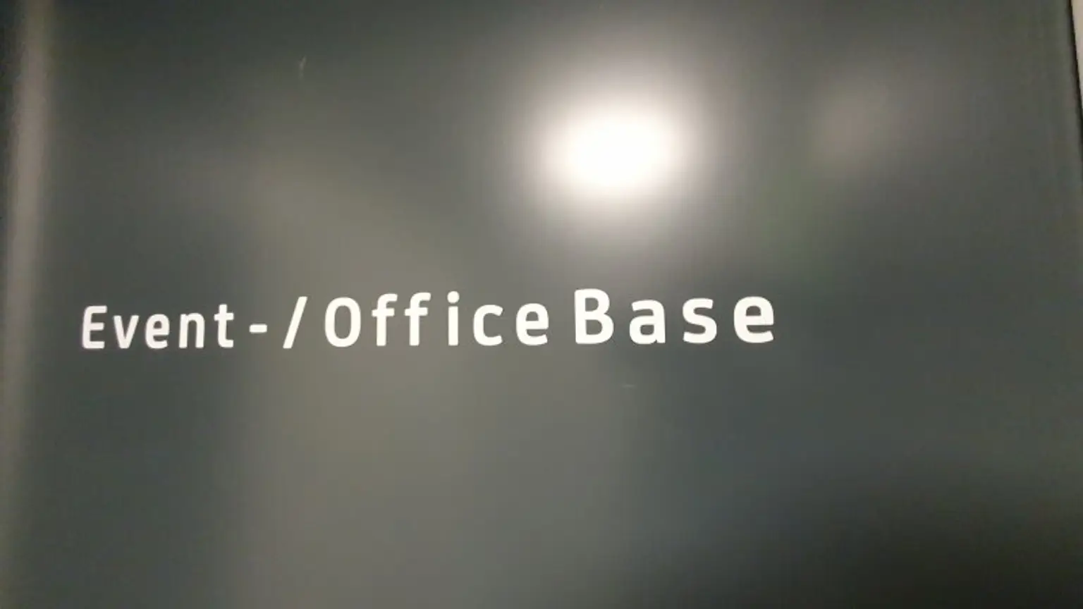 Beeindruckende Neubau Dachterrassenwohnung in Toplage mit Garage!