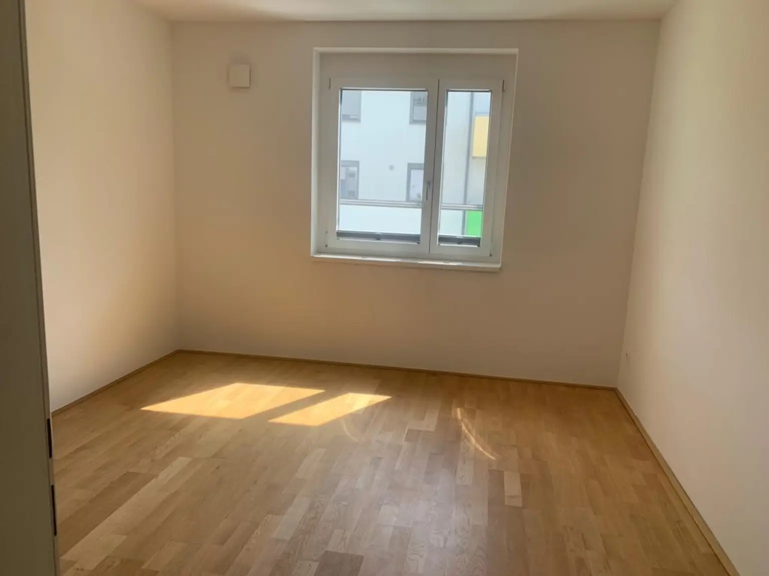 Sehr schöne, neue Mietwohnung mit Tiefgarage in der Innenstadt.