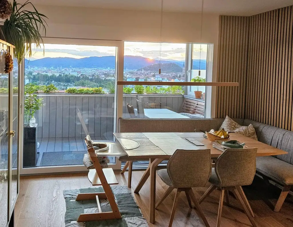 Provisionsfrei! 4.5-Zimmer-Wohnung mit Weitblick in St. Peter (15. OG, TG-Platz, klimatisiert)