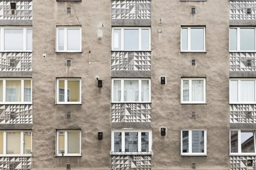 Nahe Schönbrunn! Hofseitige 2-Zimmer-Wohnung im 15. Bezirk zu vermieten!