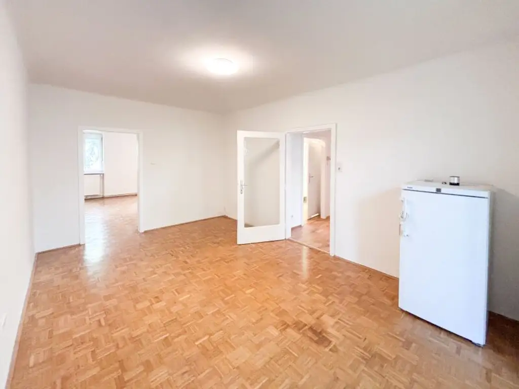 Ruhige Wohnung mit Grünblick