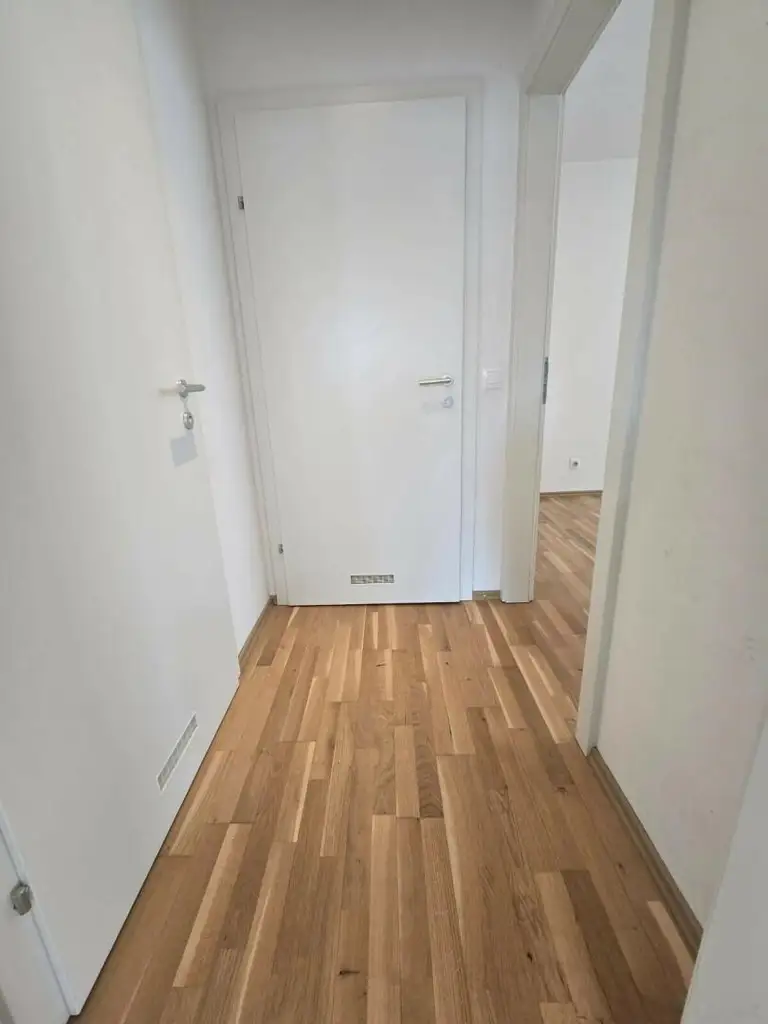 Wunderschöne Wohnung mit Balkon - Hofseite!