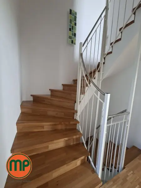 Exklusives Zuhause am Hang