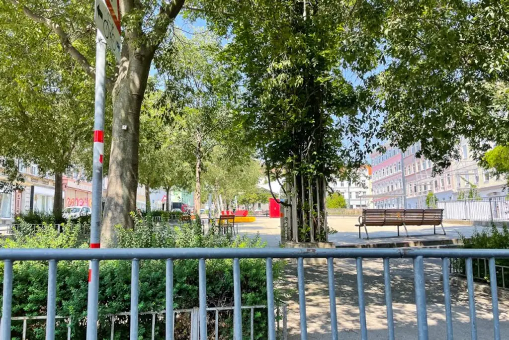 Renditeobjekt: Neubauzinshaus Nähe Elterleinplatz.
