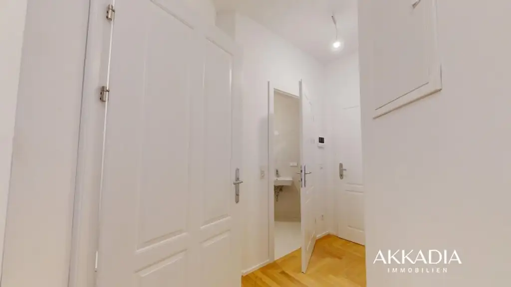 Gründerzeithaus I Sanierte Balkonwohnung
