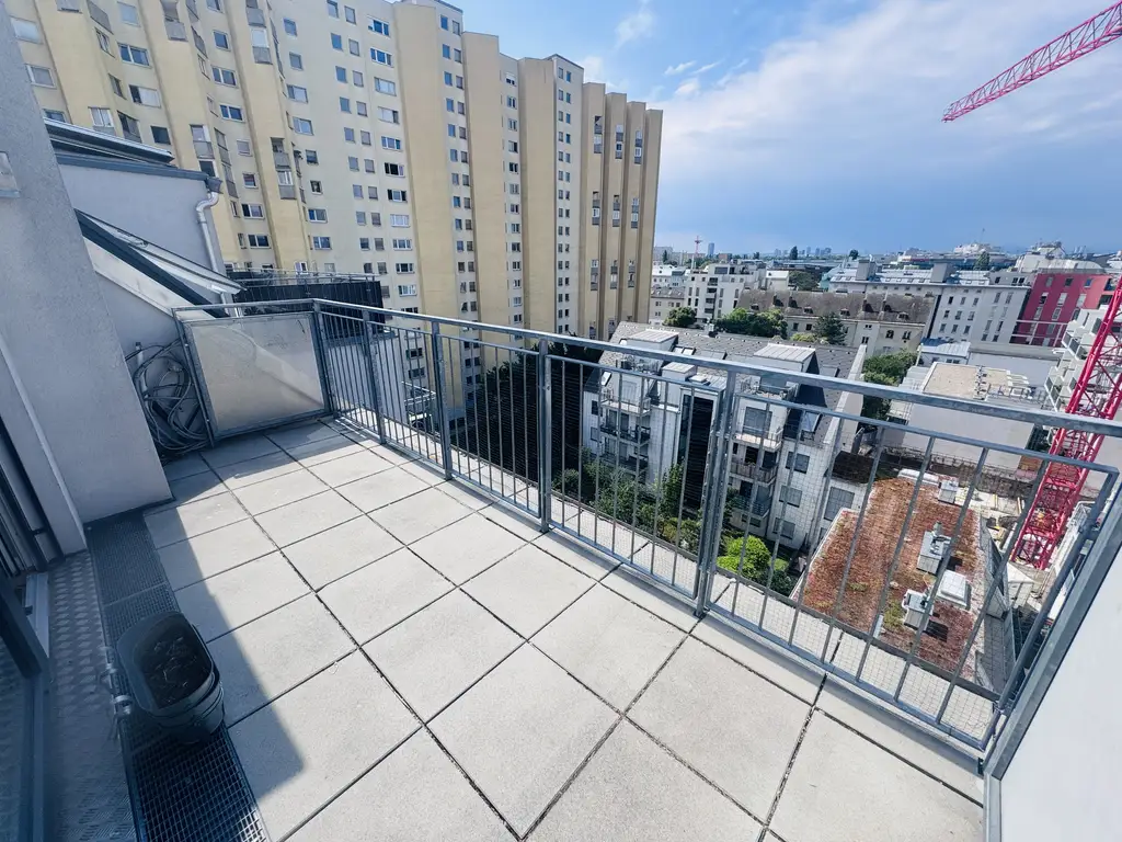 Lichtdurchflutete Dachgeschoss-Maisonette mit Südterrasse & Weitblick