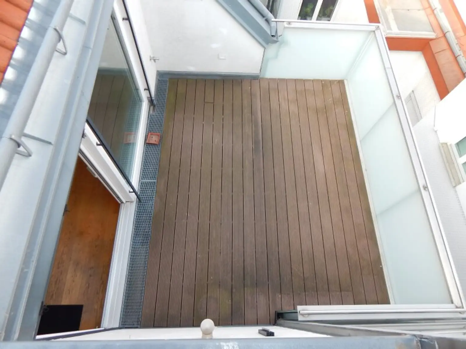 Wohntraum helle und ruhige Dachterrassenwohnung mit Fernsicht