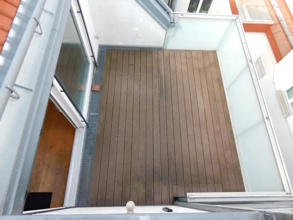 Wohntraum helle und ruhige Dachterrassenwohnung mit Fernsicht